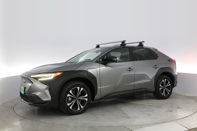 2023 Subaru Solterra — photo 14 of 24