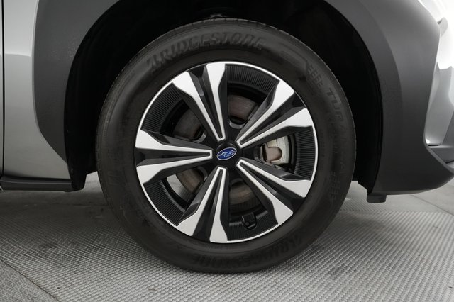 2023 Subaru Solterra — photo 7 of 24