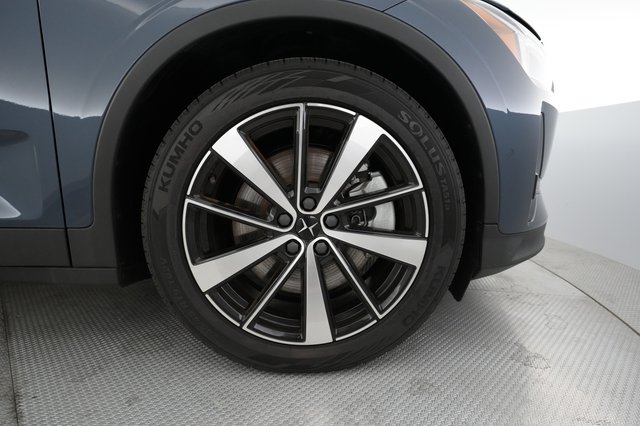2022 Polestar 2 — photo 17 of 22