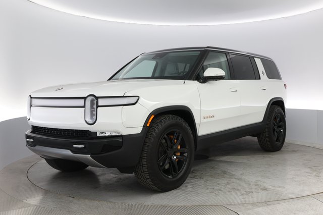 2023 Rivian R1S — VIN 7PDSGABA5PN007984