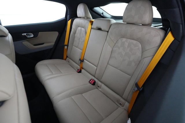 2022 Polestar 2 — photo 19 of 22