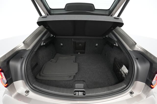 2022 Polestar 2 — photo 6 of 22