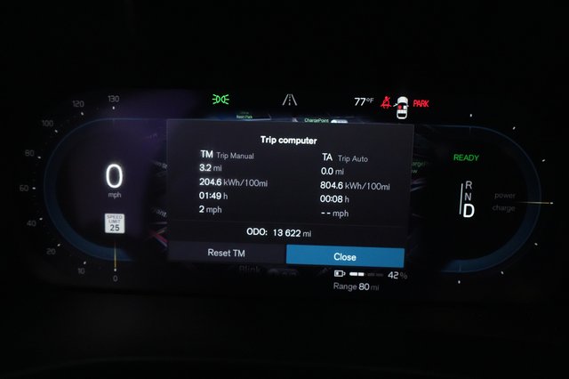 2023 Volvo C40 Recharge — photo 5 of 23