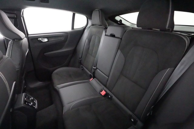 2023 Volvo C40 Recharge — photo 18 of 23