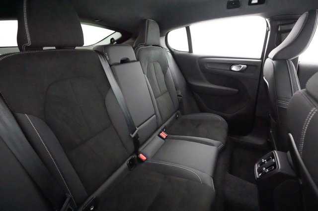 2023 Volvo C40 Recharge — photo 4 of 23