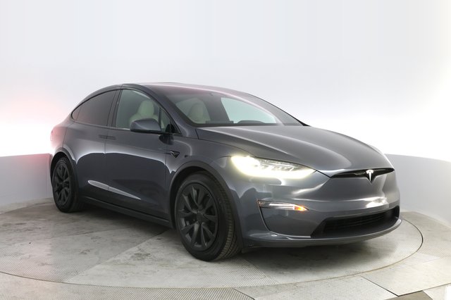 2023 Tesla Model X — photo 10 of 26