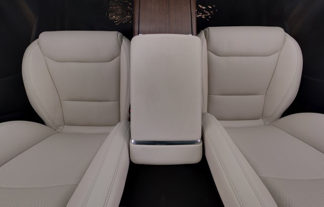 2023 Tesla Model X — photo 23 of 26