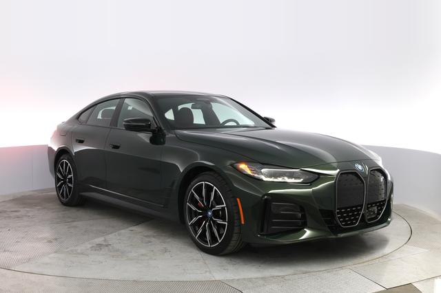 2024 BMW i4 — photo 10 of 24