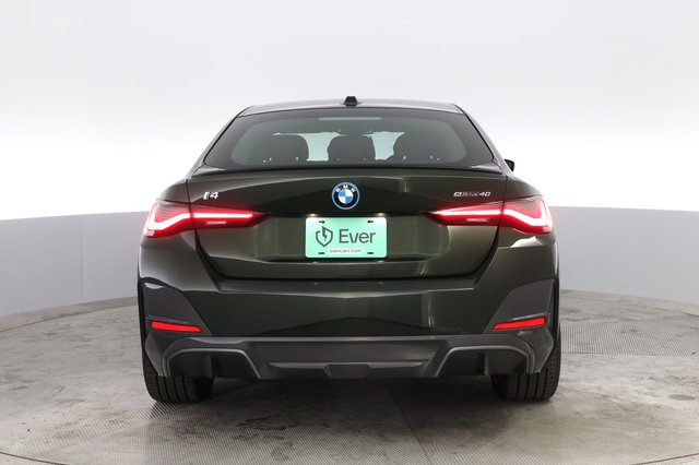 2024 BMW i4 — photo 12 of 24