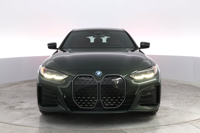 2024 BMW i4 — photo 9 of 24