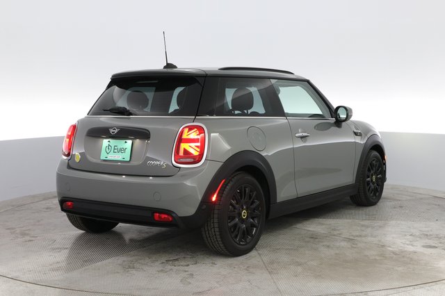 2023 MINI Cooper SE — photo 2 of 18