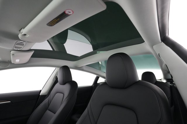 2023 Tesla Model 3 — photo 20 of 22