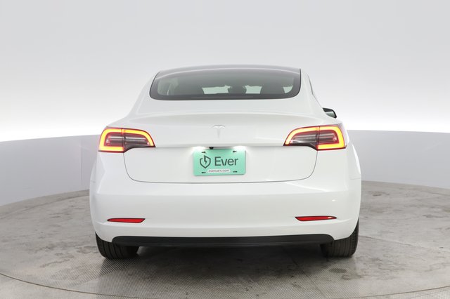 2023 Tesla Model 3 — photo 12 of 22