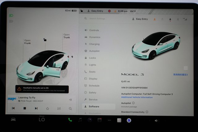 2023 Tesla Model 3 — photo 5 of 22