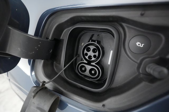 2022 Polestar 2 — photo 8 of 22