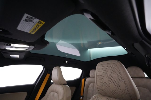 2022 Polestar 2 — photo 23 of 25