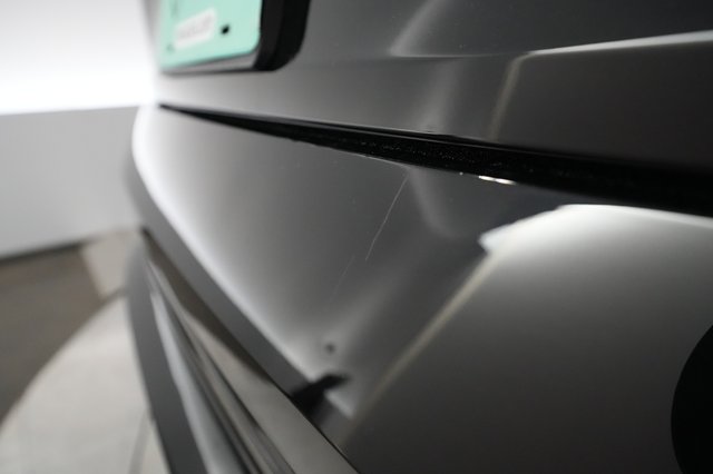2021 Audi e-tron — photo 21 of 26