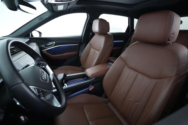 2021 Audi e-tron — photo 3 of 26