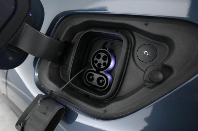 2022 Polestar 2 — photo 8 of 25