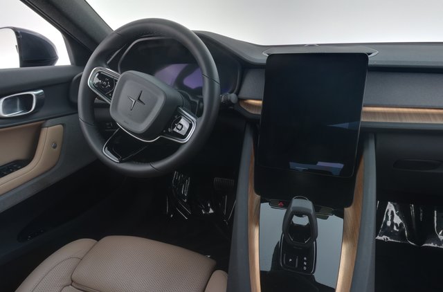 2022 Polestar 2 — photo 20 of 25