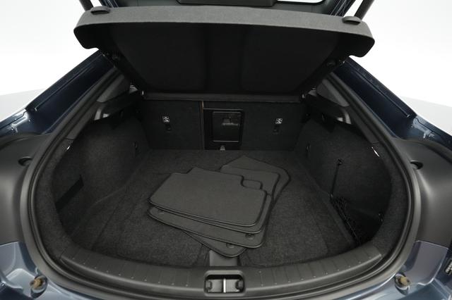 2022 Polestar 2 — photo 6 of 22