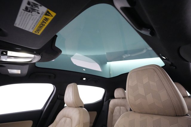 2022 Polestar 2 — photo 20 of 22
