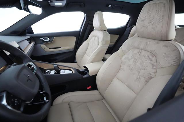 2022 Polestar 2 — photo 3 of 22