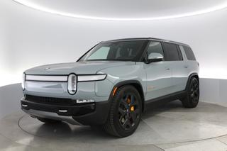 2022 Rivian R1S — VIN 7PDSGABL8NN000428