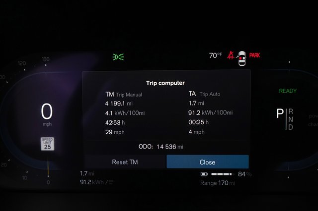 2023 Volvo C40 Recharge — photo 5 of 22