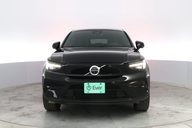 2023 Volvo C40 Recharge — photo 9 of 22
