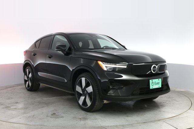 2023 Volvo C40 Recharge — photo 10 of 22