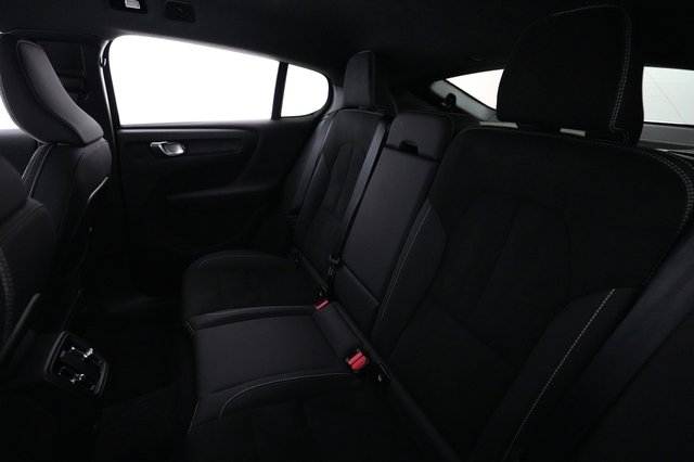 2023 Volvo C40 Recharge — photo 19 of 22