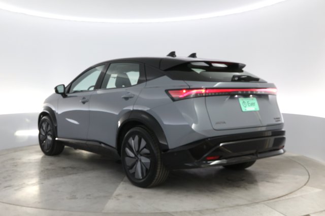 2023 Nissan Ariya — photo 13 of 23