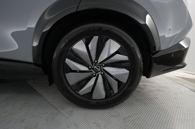 2023 Nissan Ariya — photo 16 of 23