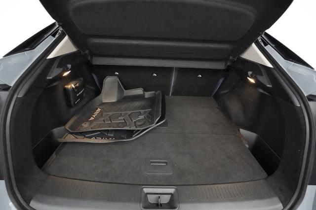 2023 Nissan Ariya — photo 6 of 23