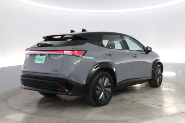 2023 Nissan Ariya — photo 2 of 23