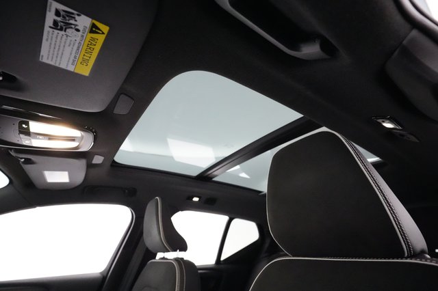 2023 Volvo XC40 Recharge — photo 20 of 22