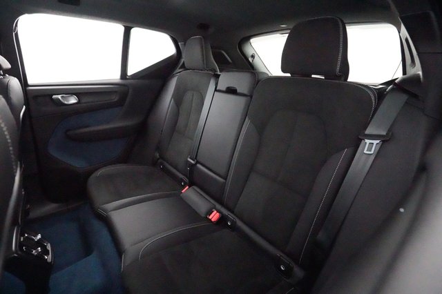 2023 Volvo XC40 Recharge — photo 19 of 22