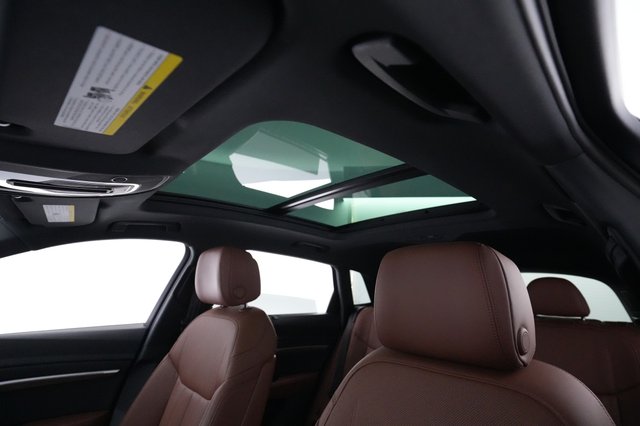 2022 Audi e-tron — photo 20 of 22