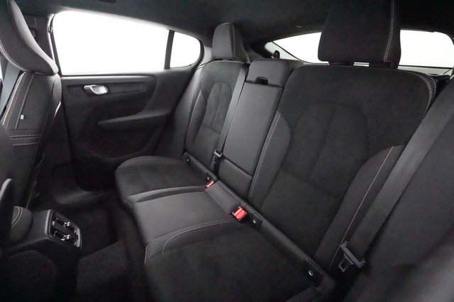 2024 Volvo C40 Recharge — photo 19 of 22