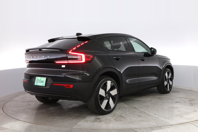 2024 Volvo C40 Recharge — photo 2 of 22