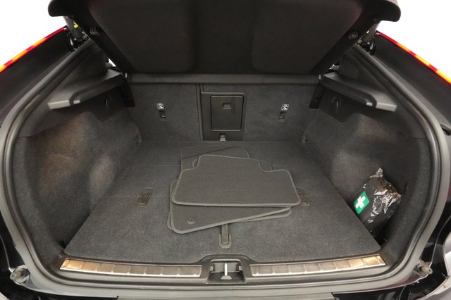 2024 Volvo C40 Recharge — photo 6 of 22