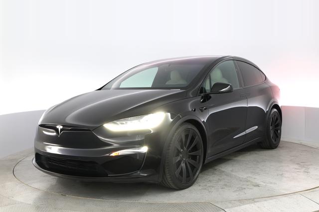2023 Tesla Model X — VIN 7SAXCBE52PF366840