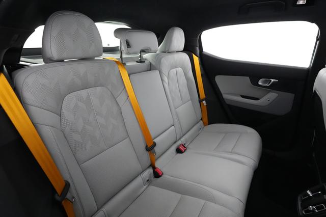 2024 Polestar 2 — photo 4 of 25