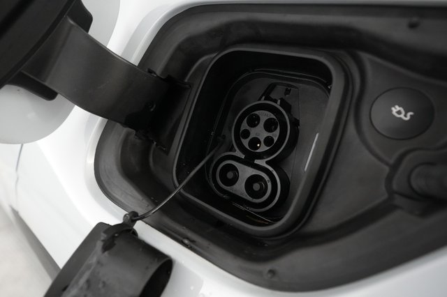 2024 Polestar 2 — photo 8 of 25