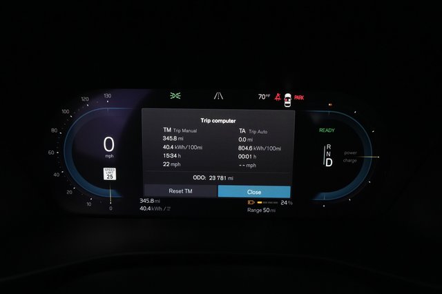 2023 Volvo C40 Recharge — photo 5 of 25