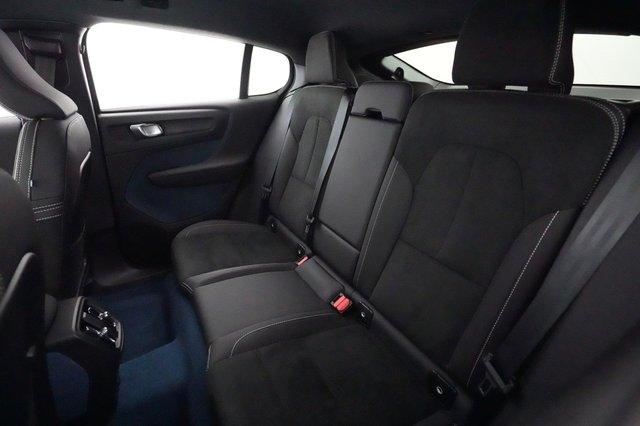 2023 Volvo C40 Recharge — photo 19 of 25