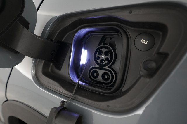 2023 Volvo C40 Recharge — photo 8 of 25