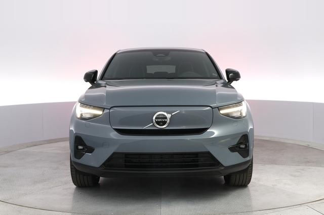2023 Volvo C40 Recharge — photo 9 of 25
