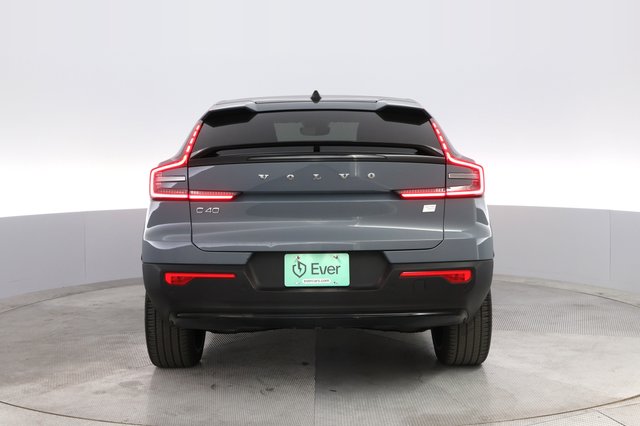 2023 Volvo C40 Recharge — photo 12 of 25